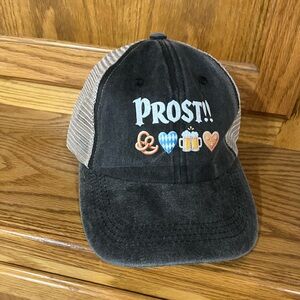 ‘Prost’. Baseball Cap

Never worn!!!

Make me an offer!